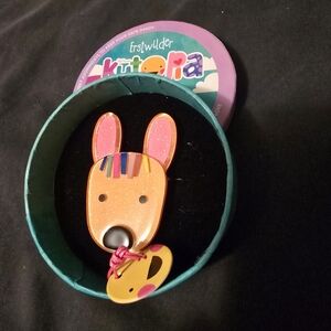 Erstwilder Kaye the Kangaroo Brooch New in Box